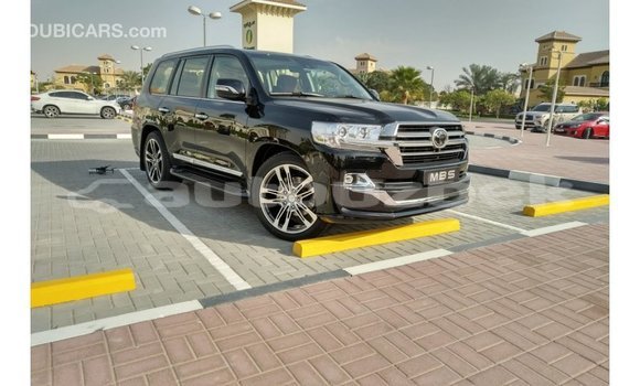 Buy Import Toyota Land Cruiser Black Car in Import - Dubai in Andijon