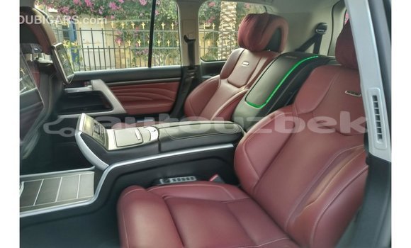Buy Import Toyota Land Cruiser Black Car in Import - Dubai in Andijon Buy Import Toyota Land Cruiser Black Car in Import - Dubai in Andijon