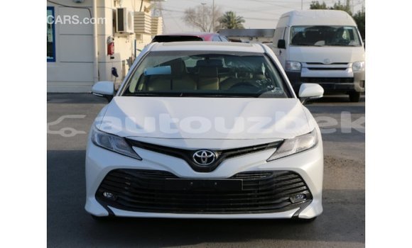 Buy Import Toyota Camry White Car in Import - Dubai in Andijon Buy Import Toyota Camry White Car in Import - Dubai in Andijon