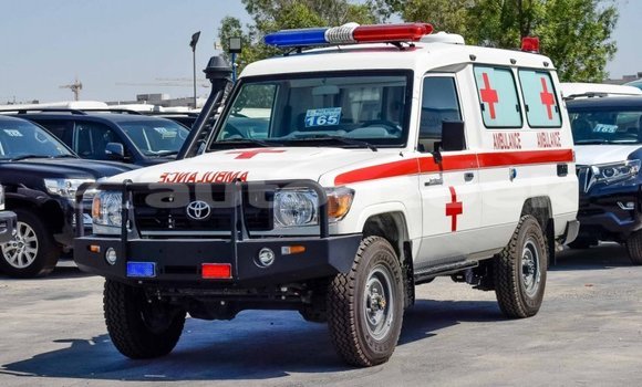 Buy New Toyota Land Cruiser White Car in Ahunabayev in Andijon Buy New Toyota Land Cruiser White Car in Ahunabayev in Andijon