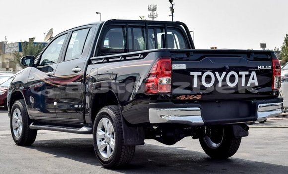 Buy New Toyota Hilux Black Car in Ahunabayev in Andijon Buy New Toyota Hilux Black Car in Ahunabayev in Andijon