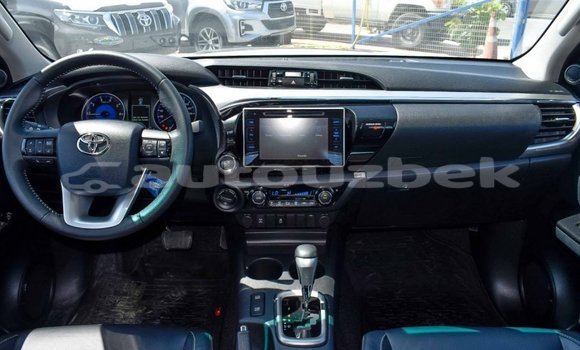 Buy New Toyota Hilux Silver Car in Akkurgon in Surhondar Buy New Toyota Hilux Silver Car in Akkurgon in Surhondar