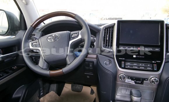 Buy Import Toyota Land Cruiser Black Car in Import - Dubai in Andijon Buy Import Toyota Land Cruiser Black Car in Import - Dubai in Andijon