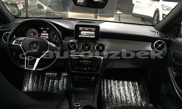 Buy Used Mercedes-Benz C–Class White Car in Tashkent in Toskent Buy Used Mercedes-Benz C–Class White Car in Tashkent in Toskent