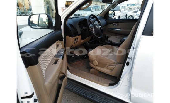 Buy Import Toyota Fortuner White Car in Import - Dubai in Andijon Buy Import Toyota Fortuner White Car in Import - Dubai in Andijon