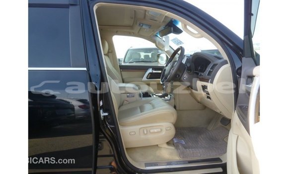 Buy Import Toyota Land Cruiser Black Car in Import - Dubai in Andijon Buy Import Toyota Land Cruiser Black Car in Import - Dubai in Andijon