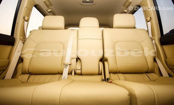 Buy Import Toyota Land Cruiser White Car in Import - Dubai in Andijon Buy Import Toyota Land Cruiser White Car in Import - Dubai in Andijon