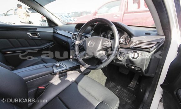 Buy Import Mercedes-Benz 200 White Car in Import - Dubai in Andijon Buy Import Mercedes-Benz 200 White Car in Import - Dubai in Andijon