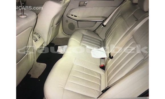Buy Import Mercedes-Benz 190 Other Car in Import - Dubai in Andijon Buy Import Mercedes-Benz 190 Other Car in Import - Dubai in Andijon
