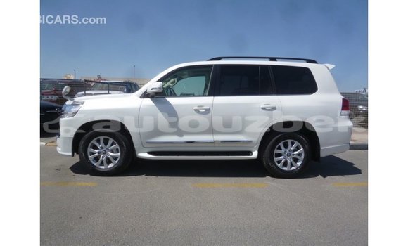 Buy Import Toyota Land Cruiser White Car in Import - Dubai in Andijon Buy Import Toyota Land Cruiser White Car in Import - Dubai in Andijon