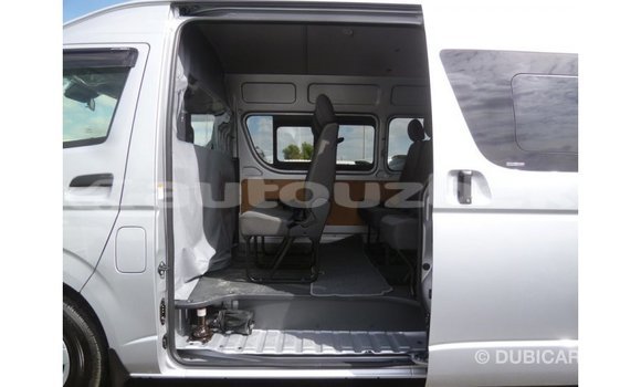 Buy Import Toyota Hiace Other Car in Import - Dubai in Andijon Buy Import Toyota Hiace Other Car in Import - Dubai in Andijon