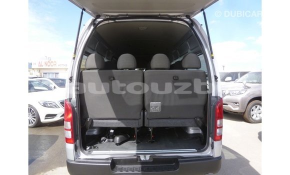 Buy Import Toyota Hiace Other Car in Import - Dubai in Andijon Buy Import Toyota Hiace Other Car in Import - Dubai in Andijon