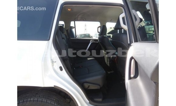 Buy Import Toyota Prado White Car in Import - Dubai in Andijon Buy Import Toyota Prado White Car in Import - Dubai in Andijon