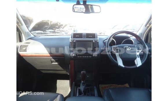 Buy Import Toyota Prado White Car in Import - Dubai in Andijon Buy Import Toyota Prado White Car in Import - Dubai in Andijon