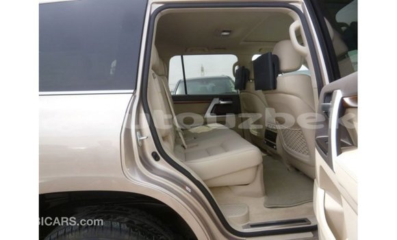 Buy Import Toyota Land Cruiser Other Car in Import - Dubai in Andijon Buy Import Toyota Land Cruiser Other Car in Import - Dubai in Andijon