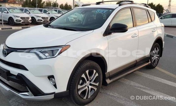Buy Import Toyota RAV4 White Car in Import - Dubai in Andijon Buy Import Toyota RAV4 White Car in Import - Dubai in Andijon