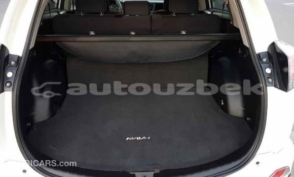 Buy Import Toyota RAV4 White Car in Import - Dubai in Andijon Buy Import Toyota RAV4 White Car in Import - Dubai in Andijon