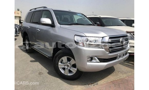 Buy Import Toyota Land Cruiser Other Car in Import - Dubai in Andijon Buy Import Toyota Land Cruiser Other Car in Import - Dubai in Andijon