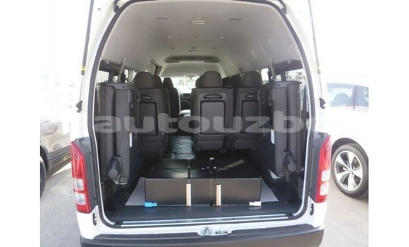 Buy Import Toyota Hiace White Car in Import - Dubai in Andijon Buy Import Toyota Hiace White Car in Import - Dubai in Andijon