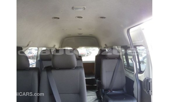 Buy Import Toyota Hiace White Car in Import - Dubai in Andijon Buy Import Toyota Hiace White Car in Import - Dubai in Andijon