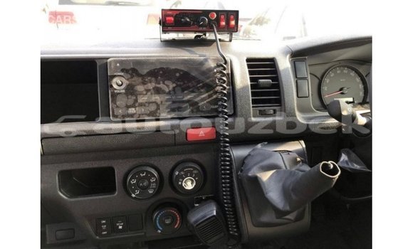 Buy Import Toyota Hiace White Car in Import - Dubai in Andijon Buy Import Toyota Hiace White Car in Import - Dubai in Andijon