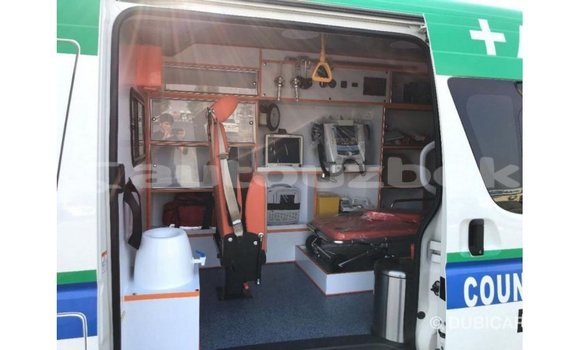 Buy Import Toyota Hiace White Car in Import - Dubai in Andijon Buy Import Toyota Hiace White Car in Import - Dubai in Andijon