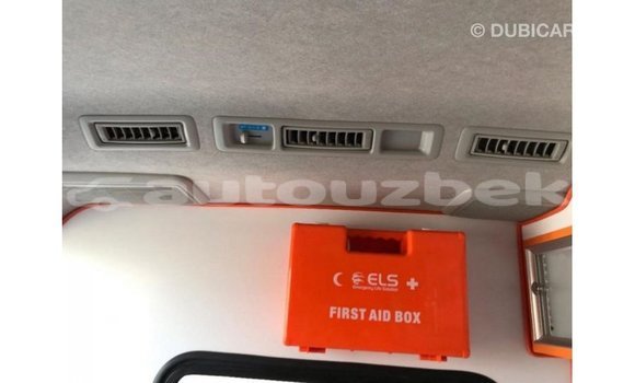 Buy Import Toyota Hiace White Car in Import - Dubai in Andijon Buy Import Toyota Hiace White Car in Import - Dubai in Andijon