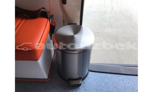Buy Import Toyota Hiace White Car in Import - Dubai in Andijon Buy Import Toyota Hiace White Car in Import - Dubai in Andijon