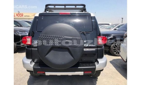 Buy Import Toyota FJ Cruiser Black Car in Import - Dubai in Andijon Buy Import Toyota FJ Cruiser Black Car in Import - Dubai in Andijon