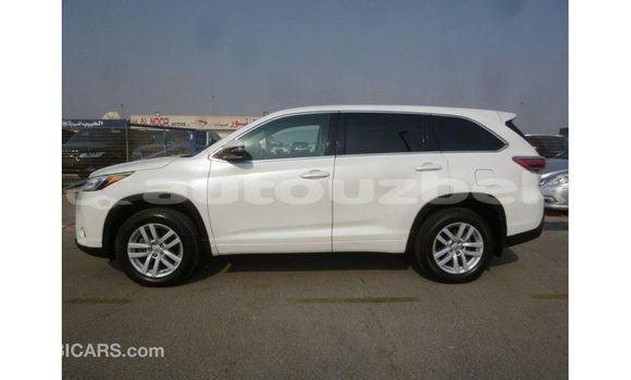 Buy Import Toyota Kluger White Car in Import - Dubai in Andijon Buy Import Toyota Kluger White Car in Import - Dubai in Andijon