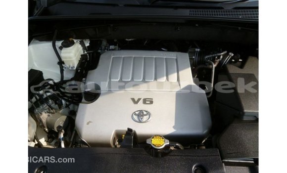 Buy Import Toyota Kluger White Car in Import - Dubai in Andijon Buy Import Toyota Kluger White Car in Import - Dubai in Andijon