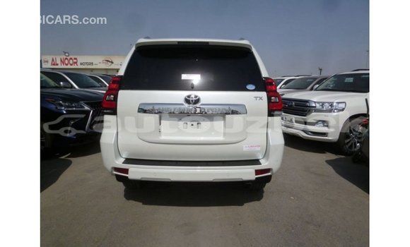 Buy Import Toyota Prado White Car in Import - Dubai in Andijon Buy Import Toyota Prado White Car in Import - Dubai in Andijon