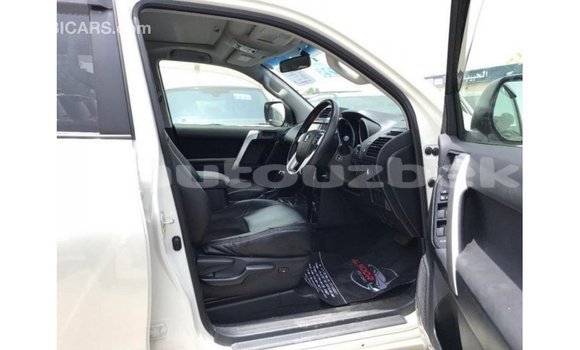 Buy Import Toyota Prado White Car in Import - Dubai in Andijon Buy Import Toyota Prado White Car in Import - Dubai in Andijon