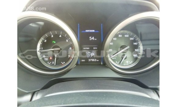 Buy Import Toyota Prado White Car in Import - Dubai in Andijon Buy Import Toyota Prado White Car in Import - Dubai in Andijon