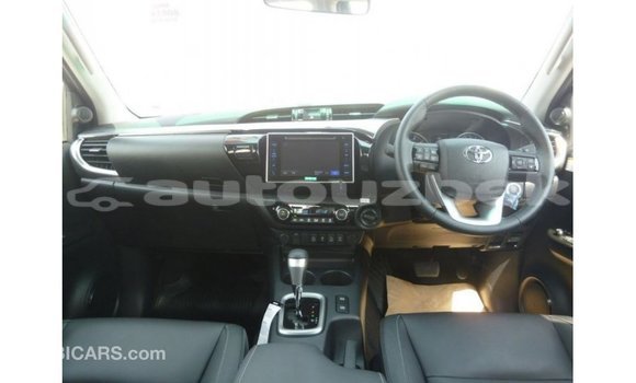 Buy Import Toyota Hilux Black Car in Import - Dubai in Andijon Buy Import Toyota Hilux Black Car in Import - Dubai in Andijon