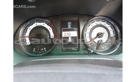 Buy Import Toyota Hilux White Car in Import - Dubai in Andijon Buy Import Toyota Hilux White Car in Import - Dubai in Andijon