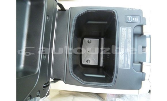 Buy Import Toyota Land Cruiser White Car in Import - Dubai in Andijon Buy Import Toyota Land Cruiser White Car in Import - Dubai in Andijon