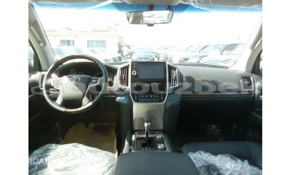 Buy Import Toyota Land Cruiser White Car in Import - Dubai in Andijon Buy Import Toyota Land Cruiser White Car in Import - Dubai in Andijon