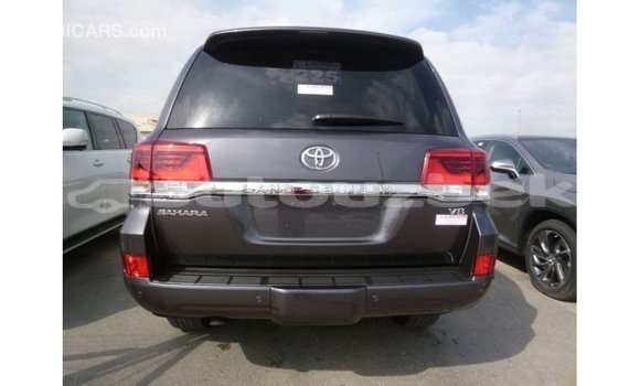 Buy Import Toyota Land Cruiser Other Car in Import - Dubai in Andijon Buy Import Toyota Land Cruiser Other Car in Import - Dubai in Andijon