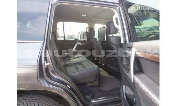 Buy Import Toyota Land Cruiser Other Car in Import - Dubai in Andijon Buy Import Toyota Land Cruiser Other Car in Import - Dubai in Andijon