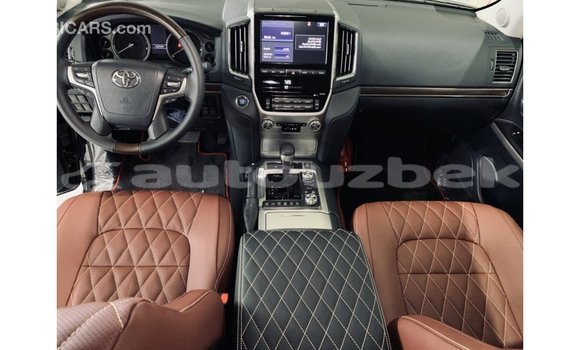 Buy Import Toyota Land Cruiser Black Car in Import - Dubai in Andijon Buy Import Toyota Land Cruiser Black Car in Import - Dubai in Andijon