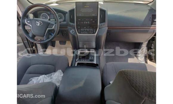 Buy Import Toyota Land Cruiser Black Car in Import - Dubai in Andijon Buy Import Toyota Land Cruiser Black Car in Import - Dubai in Andijon