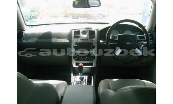 Buy Import Chrysler 300 Beige Car in Import - Dubai in Andijon Buy Import Chrysler 300 Beige Car in Import - Dubai in Andijon