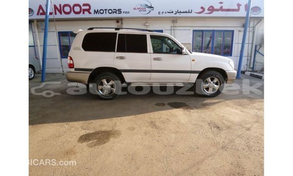 Buy Import Toyota Land Cruiser White Car in Import - Dubai in Andijon Buy Import Toyota Land Cruiser White Car in Import - Dubai in Andijon