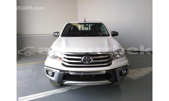 Buy Import Toyota Hilux White Car in Import - Dubai in Andijon Buy Import Toyota Hilux White Car in Import - Dubai in Andijon