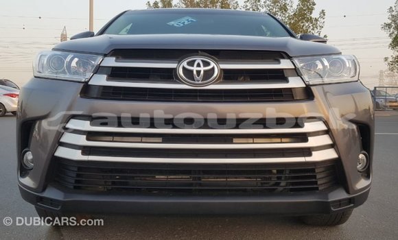 Buy Import Toyota Highlander Other Car in Import - Dubai in Andijon Buy Import Toyota Highlander Other Car in Import - Dubai in Andijon