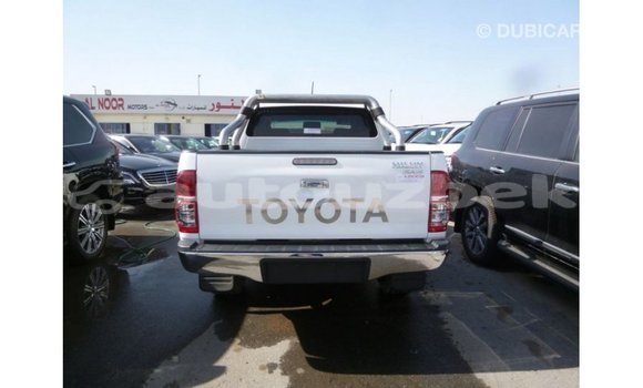 Buy Import Toyota Hilux White Car in Import - Dubai in Andijon Buy Import Toyota Hilux White Car in Import - Dubai in Andijon