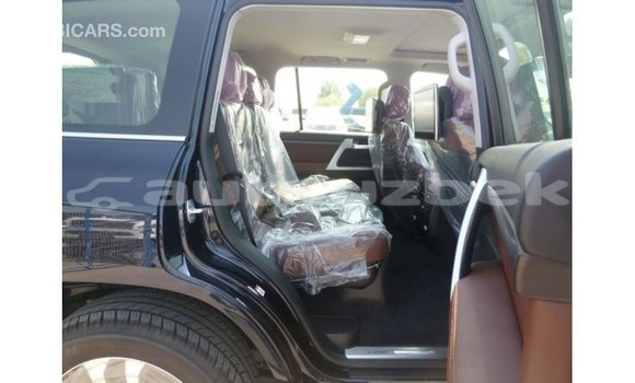 Buy Import Toyota Land Cruiser Blue Car in Import - Dubai in Andijon Buy Import Toyota Land Cruiser Blue Car in Import - Dubai in Andijon