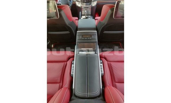 Buy Import Toyota Land Cruiser Black Car in Import - Dubai in Andijon Buy Import Toyota Land Cruiser Black Car in Import - Dubai in Andijon