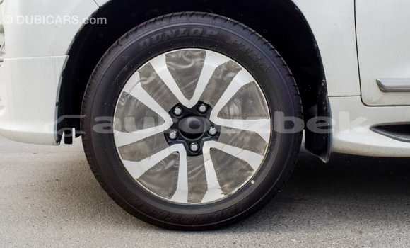 Buy Import Toyota Land Cruiser Black Car in Import - Dubai in Andijon Buy Import Toyota Land Cruiser Black Car in Import - Dubai in Andijon